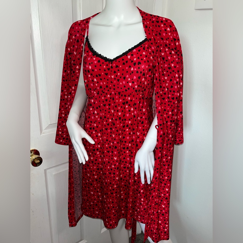 Red Heart Patterned Women's ROBE AND ALEEP DRESS “ Rene Rofe” - Picture 1 of 6